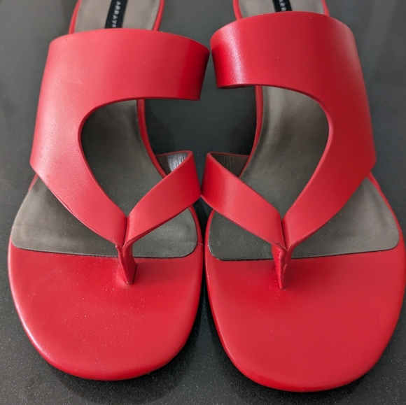 Array Red Sandal Heels Size 11M 3" Heel Flip Flop Straps NWOB - Picture 4 of 12